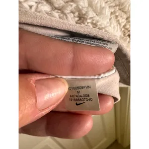 Nike Tech Pack NWT Sherpa Fleece Hoodie Atmosphere Taupe Womens Medium thumbnail 5