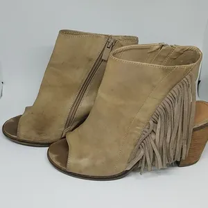 Very Volatile Poca Fringe City Bootie Los Angeles Tan Tassel Heels (9) thumbnail 5