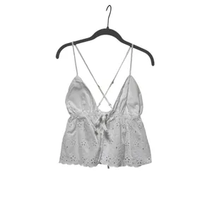 ZARA White Eyelet Lace Crop Top M thumbnail 2