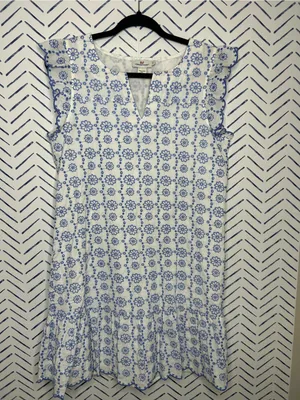 Lilly Pulitzer Eyelet Mini Dress Sleeveless lined blue white Small thumbnail 1