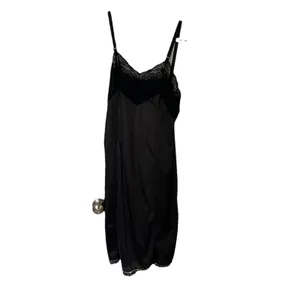 VTG Wonder Maid Nightgown SLIP Navy Black Satin Full Slip Lace SZ 38 Negligee thumbnail 8