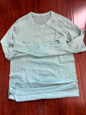 Lululemon Long Swiftly Sleeve Tech thumbnail 1