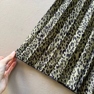 Zara Cheetah Print Pleated Midi Skirt thumbnail 3