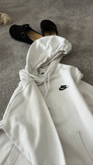 Nike Hoodie thumbnail 3