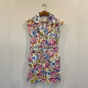 Floral Cotton Twill Sleeveless Button-down Mini Dress with adjustable waist thumbnail 4