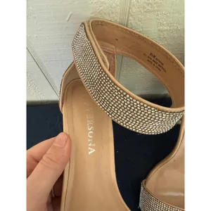 Persona Rhinestone Block Heel Sandals Nude Crystal Ankle Strap Heels 8.5 thumbnail 4