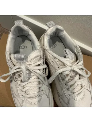 UGG CA1 White Leather Sneakers Womens 6.5 thumbnail 4
