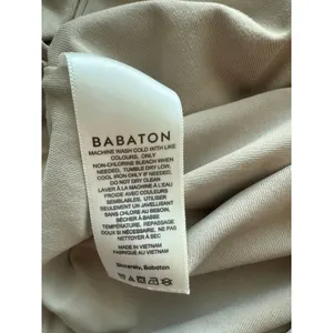 Aritzia Babaton Contour Squareneck Longsleeve Bodysuit Nude Size Small thumbnail 10