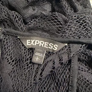 Express Black Floral Lace Sleeveless Fit and Flare Dress Sheer Yoke Large LBD thumbnail 5