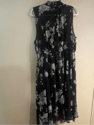 Torrid sz 2 2xl plus black gray Swiss dot smocked neck tank dress floral lined thumbnail 7