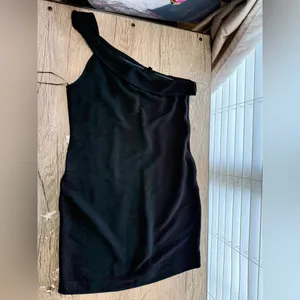NBD Santria Mini Dress in Black size large‎ thumbnail 4