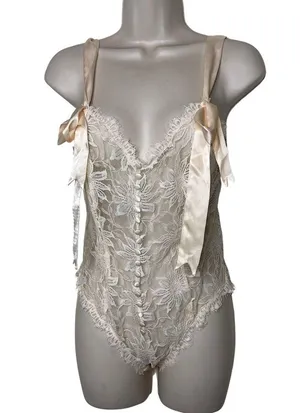 Victorias Secret Gold Label Vintage Cream Lace Bow straps Bodysuit sz S thumbnail 2