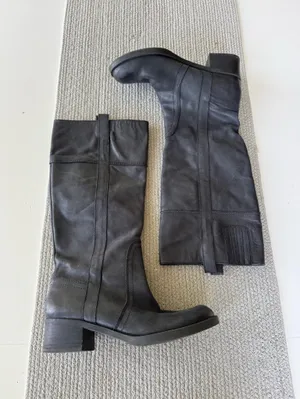 Lucky Brand Black Leather Knee High Riding Boots Sz 8 thumbnail 1
