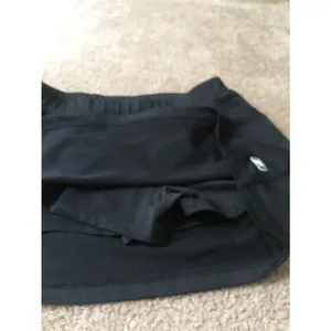 Reebok Women's Skort Skirt Shorts Size Medium Black Activewear thumbnail 7
