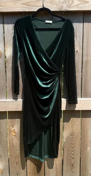 Huhot Women Green Velvet V Neck Long Sleeve Ruched Bodycon Tulip Hem Dress M thumbnail 1