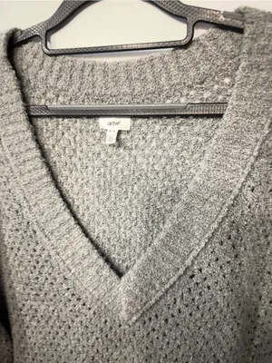 Aerie Open Weave Oversized V-Neck Sweater Gray Size Medium thumbnail 7