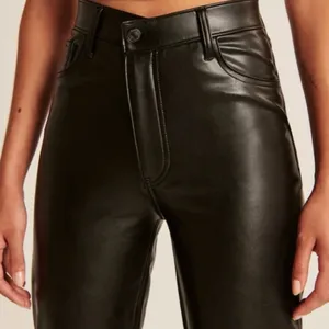 Abercrombie & Fitch 90s Straight Ultra High Rise Leather Pants Curve Love thumbnail 3