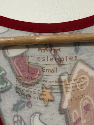 Little Sleepies Women’s Holiday Treats Pajama Top Size Small Bamboo Christmas thumbnail 3