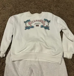 White Size M thumbnail 1