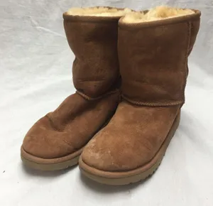 Short UGG Brown Boots Size: 4 thumbnail 4