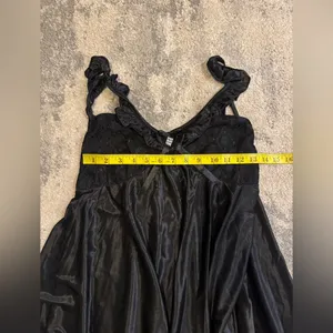 Women’s Black Source Unknown Nightgown with Lace thumbnail 5