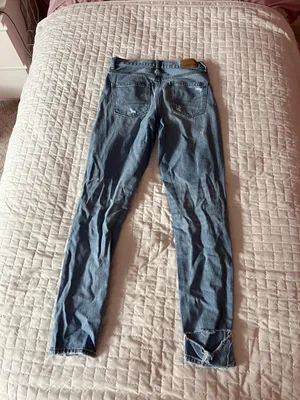 American Eagle Distressed High-Rise Mom Jeans Size 00 Regular thumbnail 2