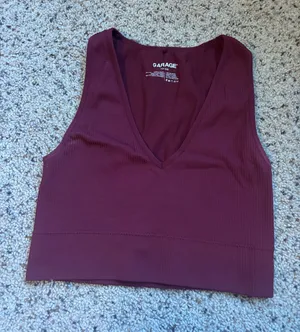 Garage Tank Top Cropped thumbnail 1