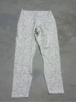 Fabletics NWT Define high-waisted soft white 7/8 leggings large MSRP$70 thumbnail 1