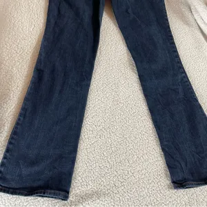 Women'S Sonoma Mid Rise, Boot Cut Dark Wash Jeans Size 6 thumbnail 5