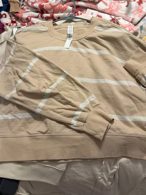Lululemon Sweatshirt thumbnail 1