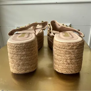 Studded Beige Platform Sandals Size 6 thumbnail 7