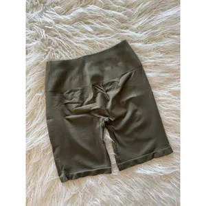 Alphalete Amplify Ultra High Rise Biker Short 6.5” Oak Size Small thumbnail 7