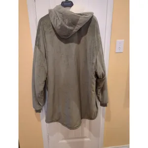 The Comfy Blanket Sweatshirt with Hoodie - Gray thumbnail 9