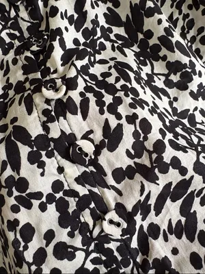 Like New Madewell Ruffle Floral Button Front Top Size Large thumbnail 8