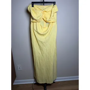 Petal and Pup Rosetta Maxi Dress in Lemon Size 12 NWT thumbnail 7