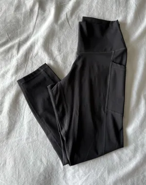 Charcoal Grey Cropped Leggings With Pockets thumbnail 1