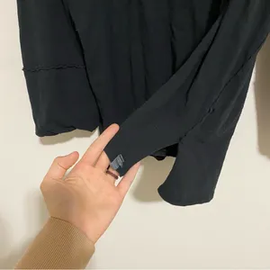 We the Free Navy Blue Long Sleeve Mock Neck Top size Medium thumbnail 3