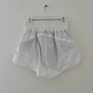 Lululemon white track that HR shorts  thumbnail 4