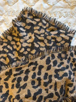 Leopard print knit scarf Multiple thumbnail 2