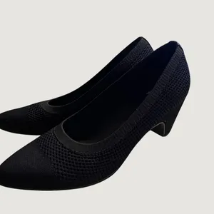 Eileen Fisher Gabby Pumps Womens 8 Black Stretch Knit Pointed Block Kitten Heel‎ thumbnail 9