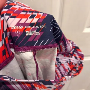 Aerie Chill Play Move High Waisted Geometric Chevron‎ Leggings Purple Red Large thumbnail 7