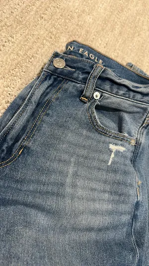 American Eagle Outfitters Jeans thumbnail 4
