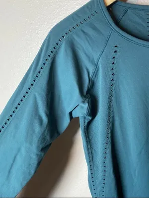 Athleta Teal Foothills Seamless Perforated Long Sleeve Top Size XS thumbnail 6