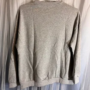 Grey North‎ Pole University Sweatshirt XL Crewneck Pullover Long Sleeve thumbnail 2