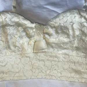 Roxy bralette in ivory lace thumbnail 2