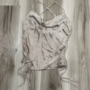 Do+Be Satin Draped Ruched Tank Top Women’s Small thumbnail 4