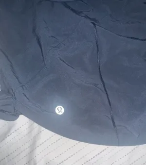 Lululemon Speed Up 4" Navy Blue Size 8 thumbnail 5