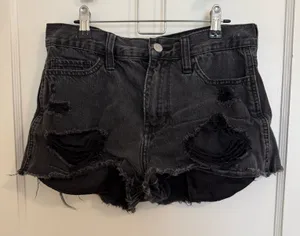 Hollister Jean Shorts thumbnail 1
