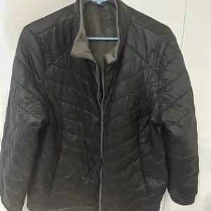 Free Country Gray and Black Jacket thumbnail 1