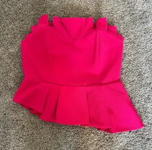 DO+BE Ruffle Top Pink thumbnail 1